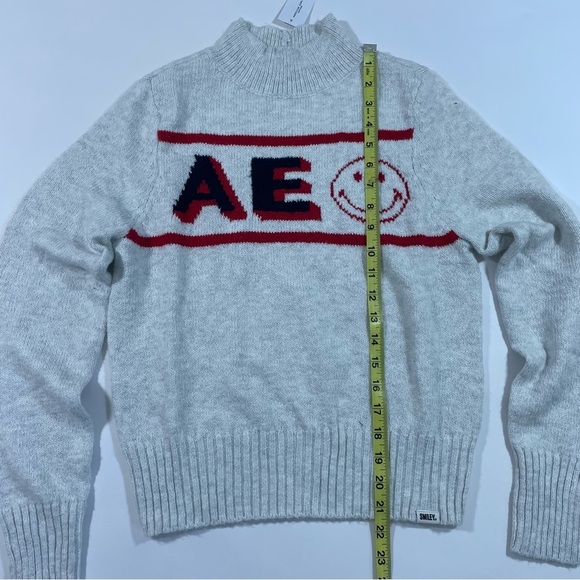 New American Eagle Smiley Mock Neck Sweater - Picture 7 of 7